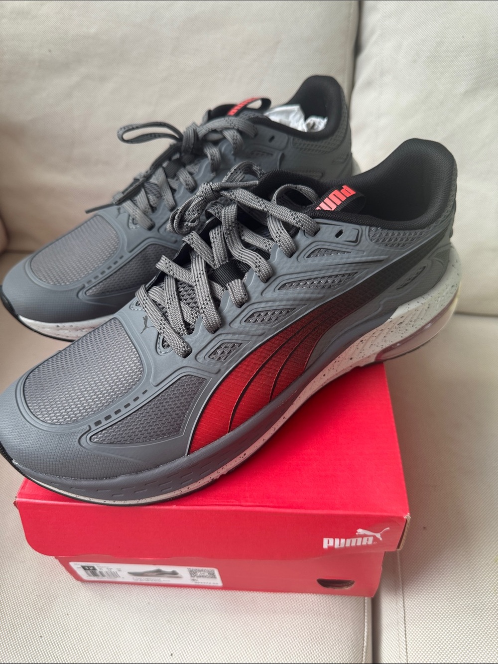 Puma Gray Sneakers with Red Stripe